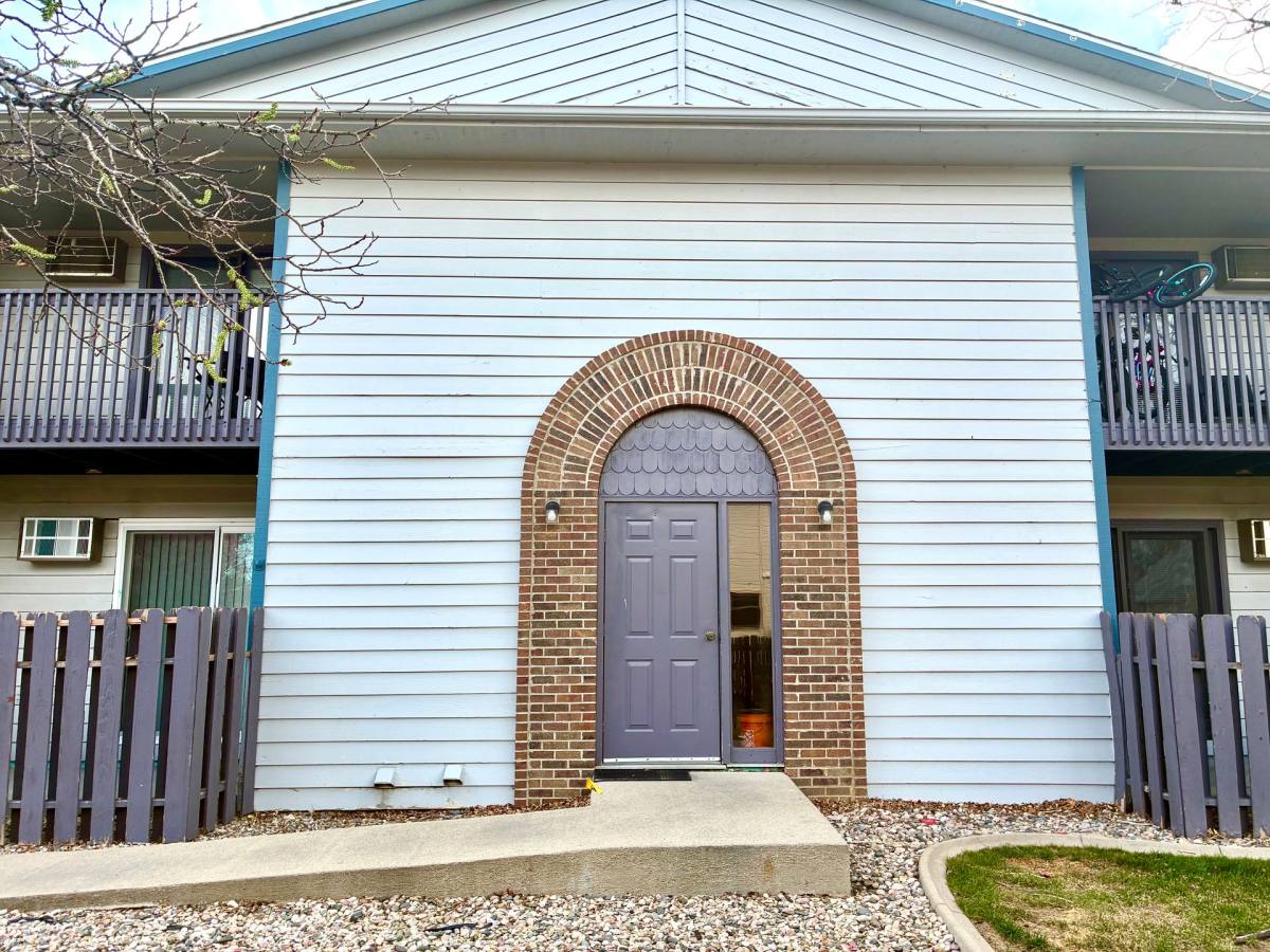 Apartment for rent at 332 Terri Dr, Loveland, CO 80537