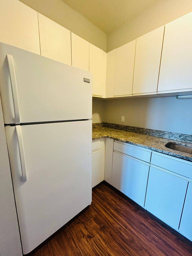 Apartment for rent at 74 W Main St, Somerville, NJ 08876
