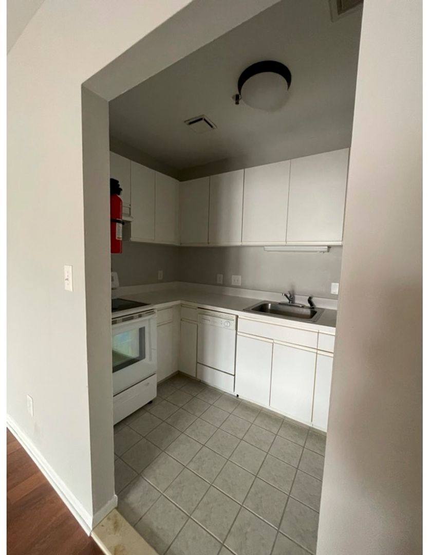 Apartment for rent at 74 W Main St, Somerville, NJ 08876