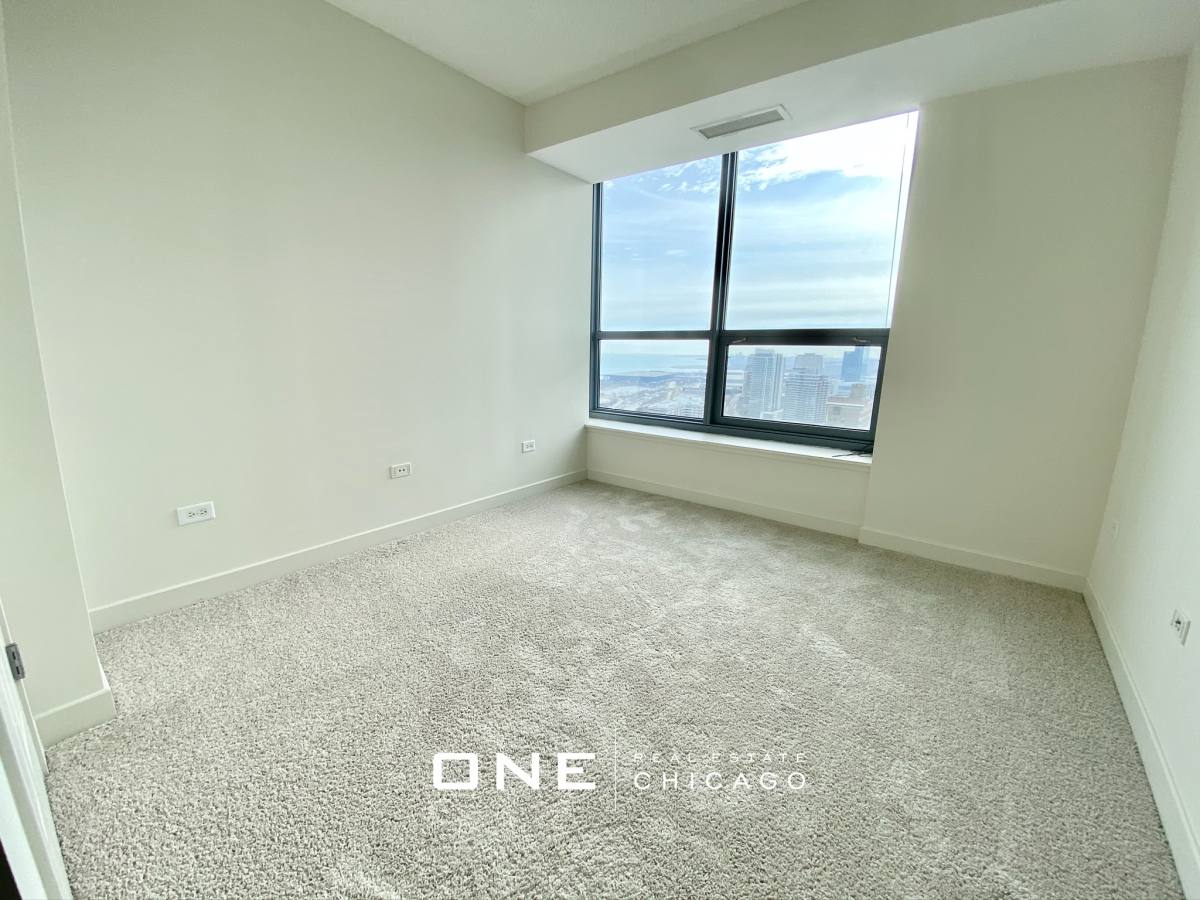 Apartment for rent at 1255 S Michigan #1, Chicago, IL 60605