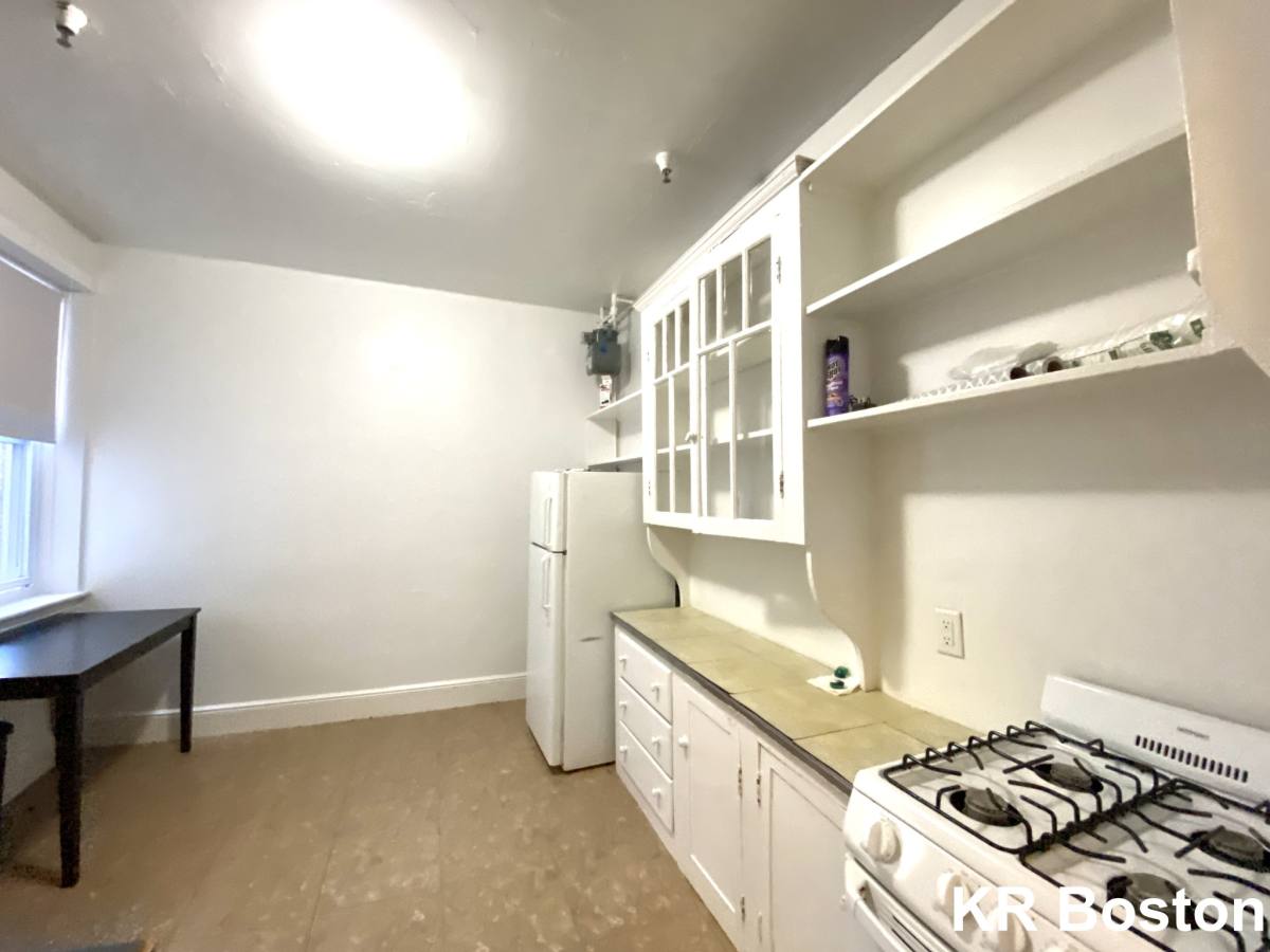 Apartment for rent at 1820 Commonwealth Ave #26, Brighton, MA 02135