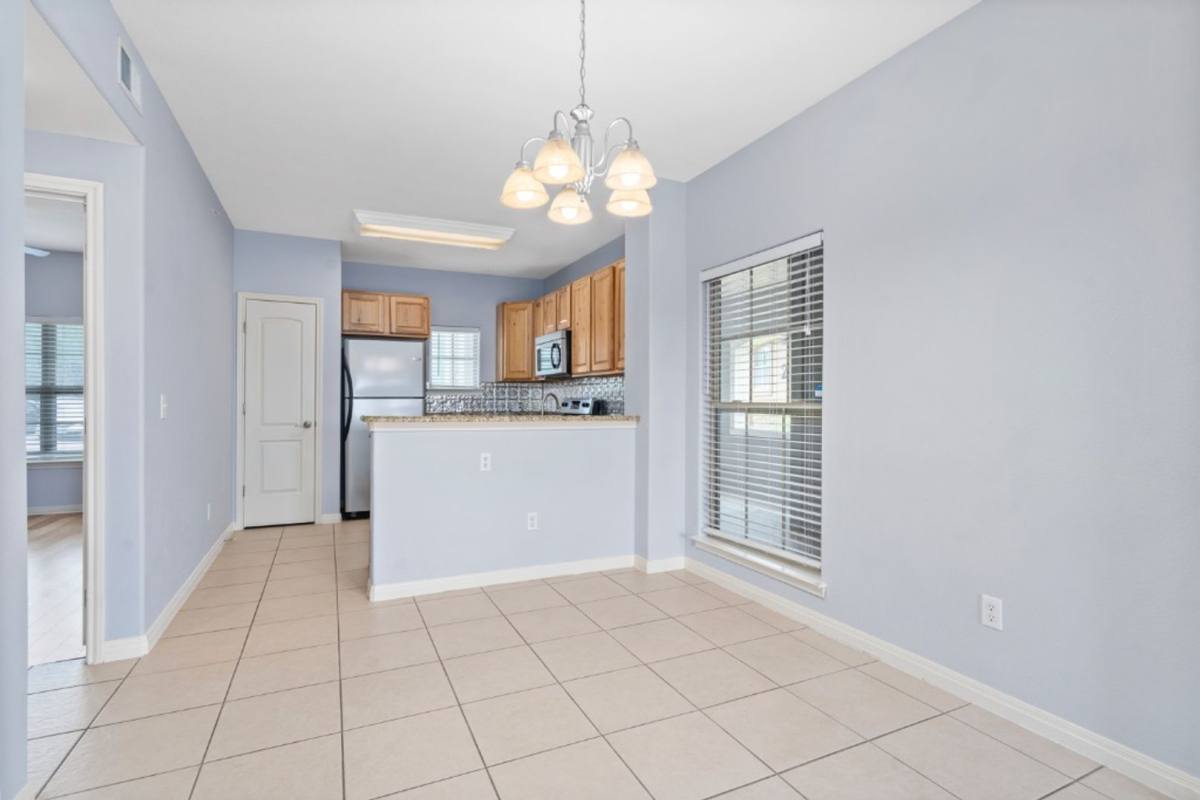 Apartment for rent at 6810 Deatonhill Dr, Austin, TX 78745