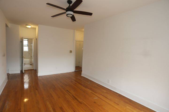 Apartment for rent at 622 Stratford #N5, Chicago, IL 60657