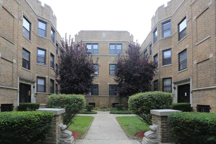 Apartment for rent at 622 Stratford #N5, Chicago, IL 60657