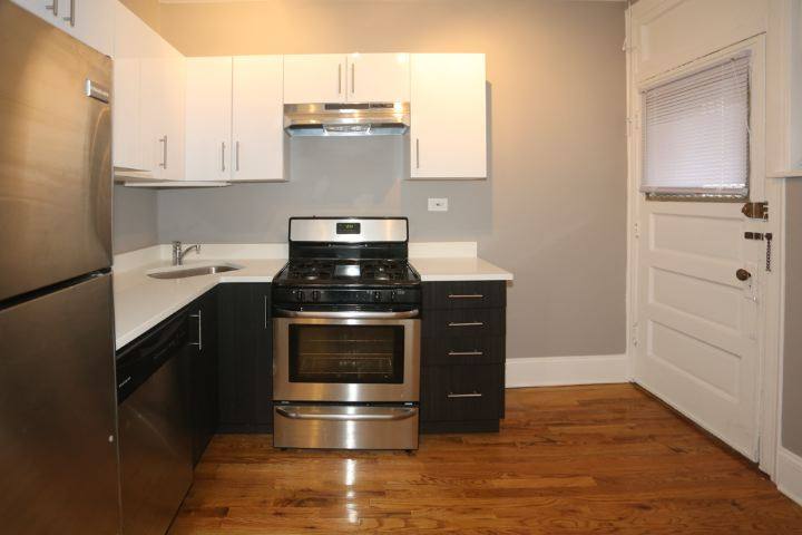 Apartment for rent at 622 Stratford #N5, Chicago, IL 60657