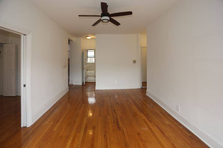 Apartment for rent at 622 Stratford #N5, Chicago, IL 60657