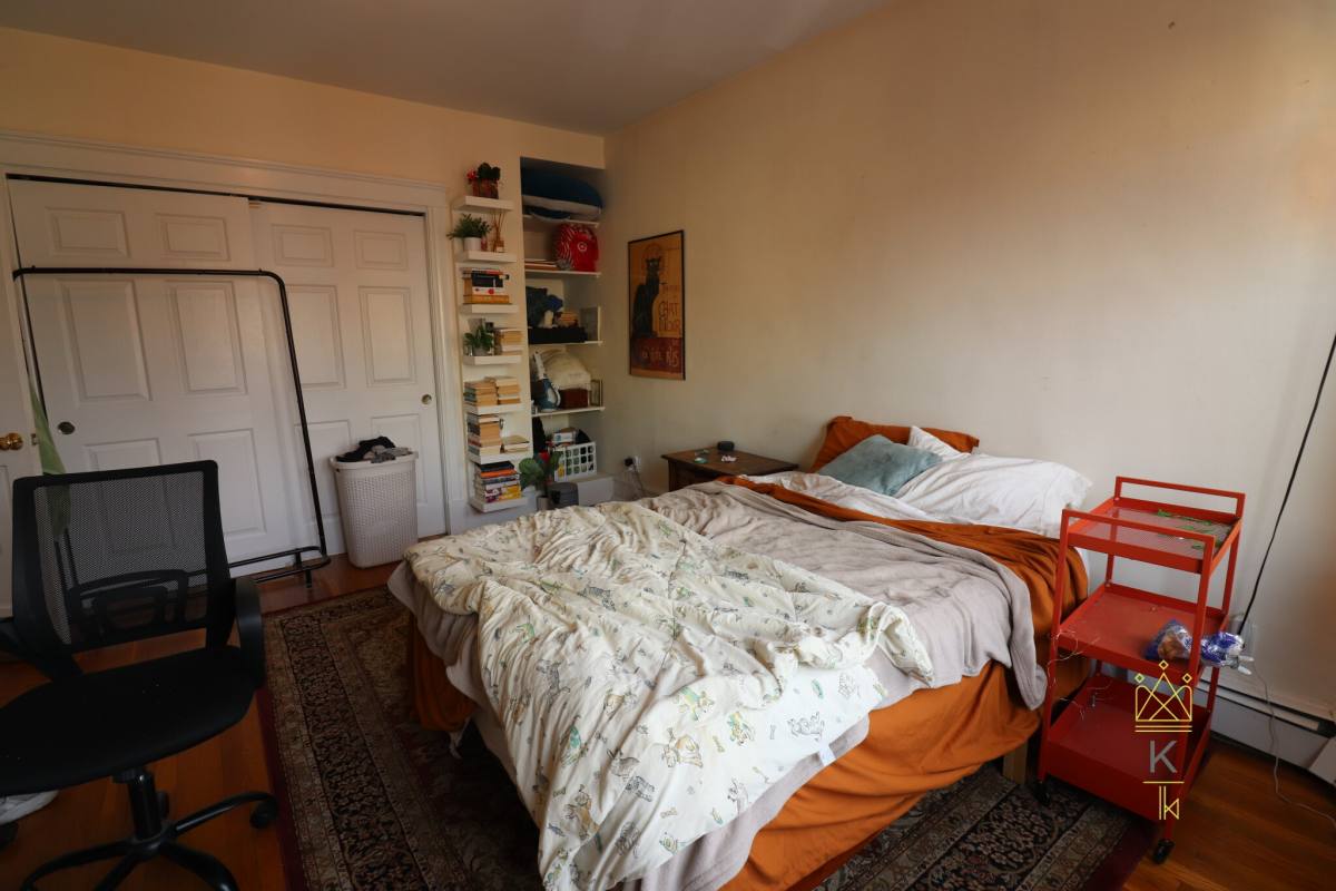 Apartment for rent at 40 Atherton Rd #2, Brookline, MA 02446