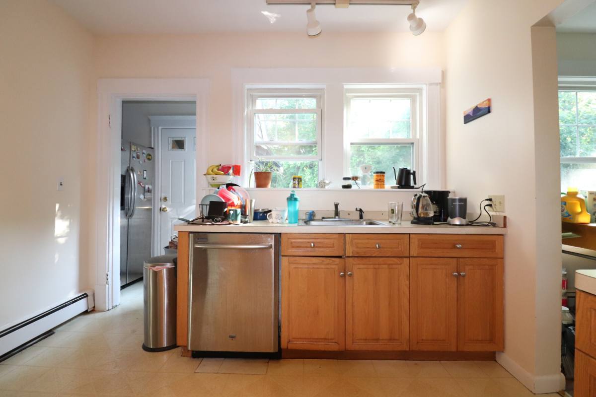 Apartment for rent at 40 Atherton Rd #2, Brookline, MA 02446