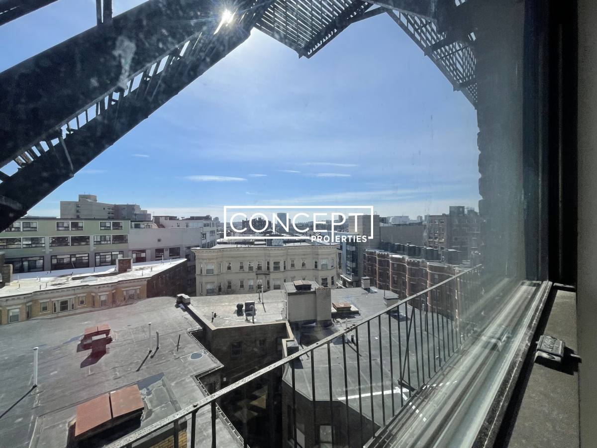 Apartment for rent at 1126 Boylston St #604, Boston, MA 02115