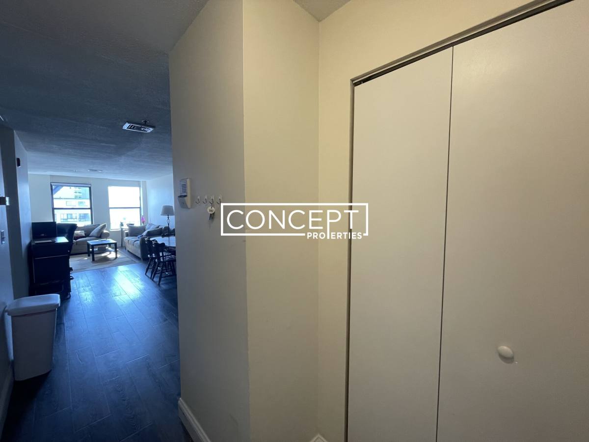 Apartment for rent at 1126 Boylston St #604, Boston, MA 02115