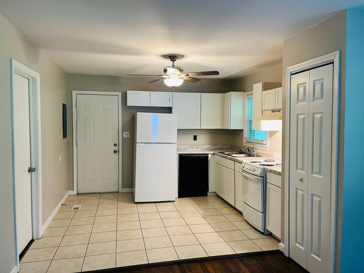 Apartment for rent at 4531 Wesley Dr SW, Austell, GA 30106
