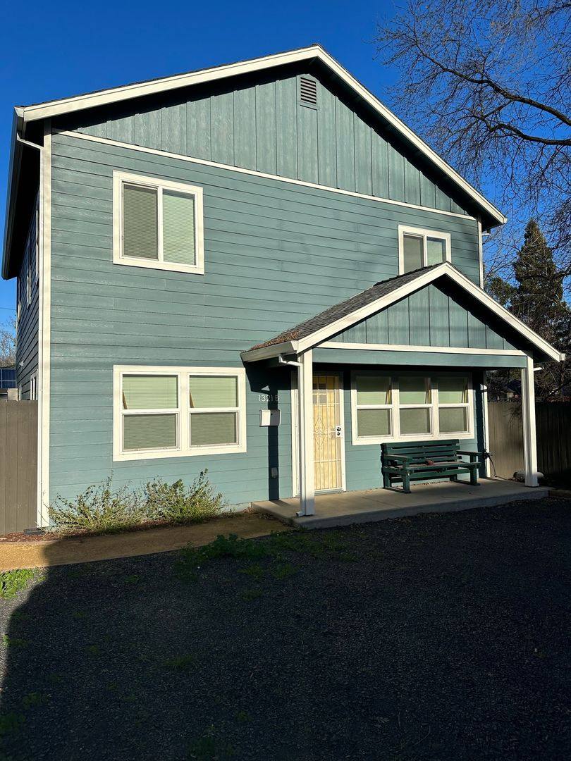 House for rent at 1321 Palm Ave #B, Chico, CA 95926
