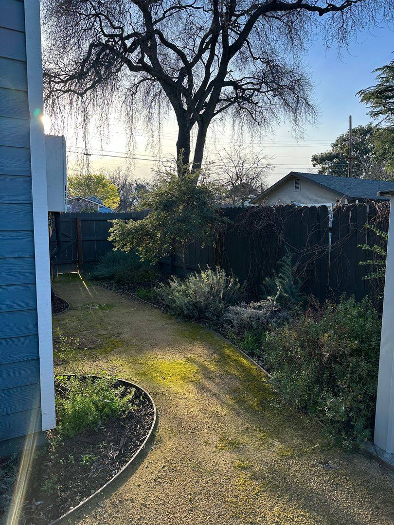 House for rent at 1321 Palm Ave #B, Chico, CA 95926