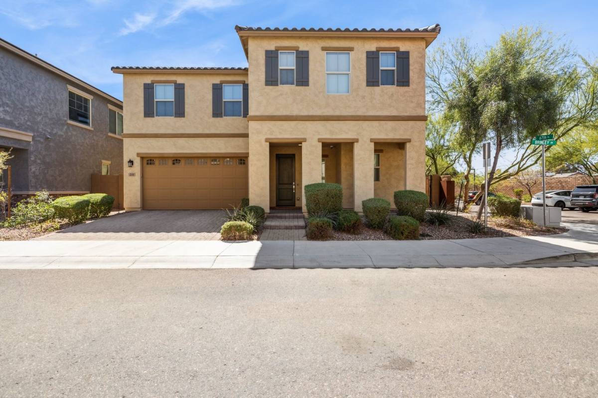 House for rent at 211 E Brinley Dr, Tempe, AZ 85288