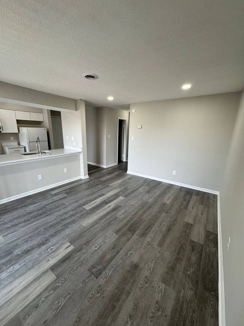 Apartment for rent at 712 Grayson St, Norfolk, VA 23523
