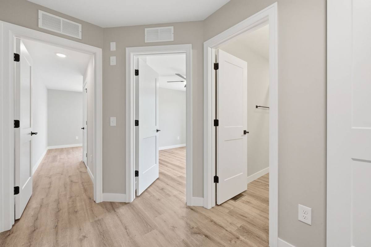Townhouse for rent at 4722 Walworth Ave, Cleveland, OH 44102