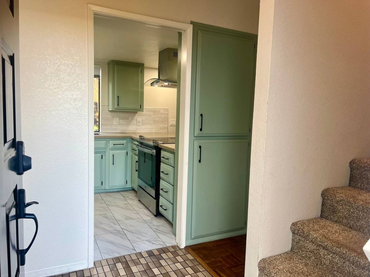 House for rent at 5170 Riverside Blvd, Sacramento, CA 95822