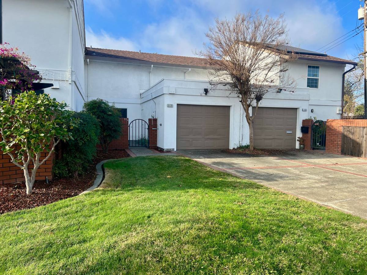 House for rent at 5170 Riverside Blvd, Sacramento, CA 95822