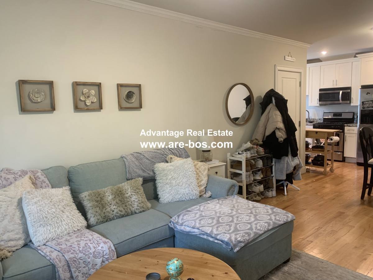 Apartment for rent at 115-117 Webster Ave #2, Cambridge, MA 02141