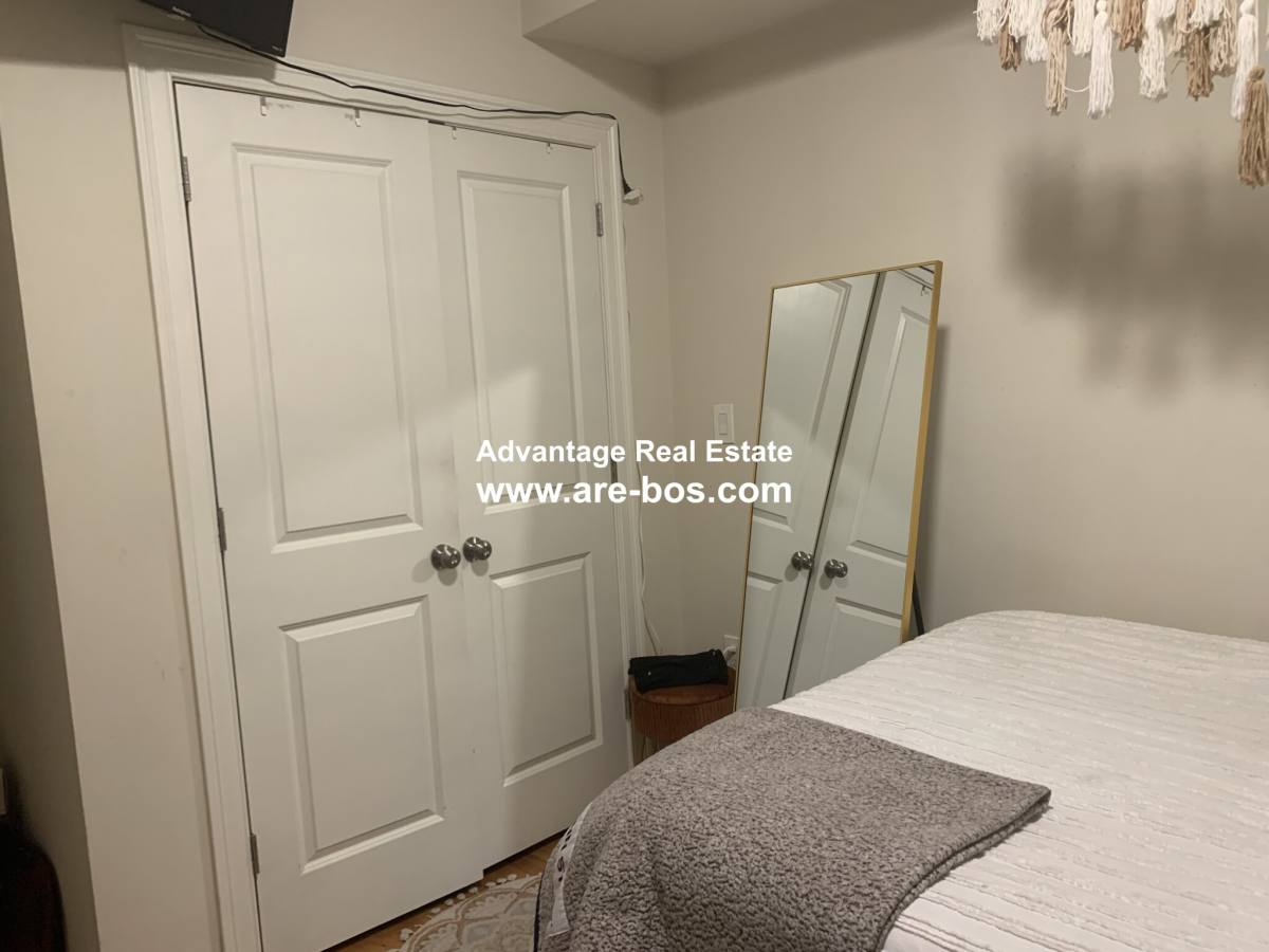 Apartment for rent at 115-117 Webster Ave #2, Cambridge, MA 02141
