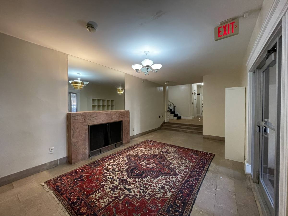 Apartment for rent at 1477 Beacon St #43, Brookline, MA 02446
