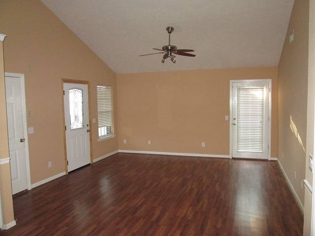 House for rent at 610 Freedom Court, Murfreesboro, TN 37129