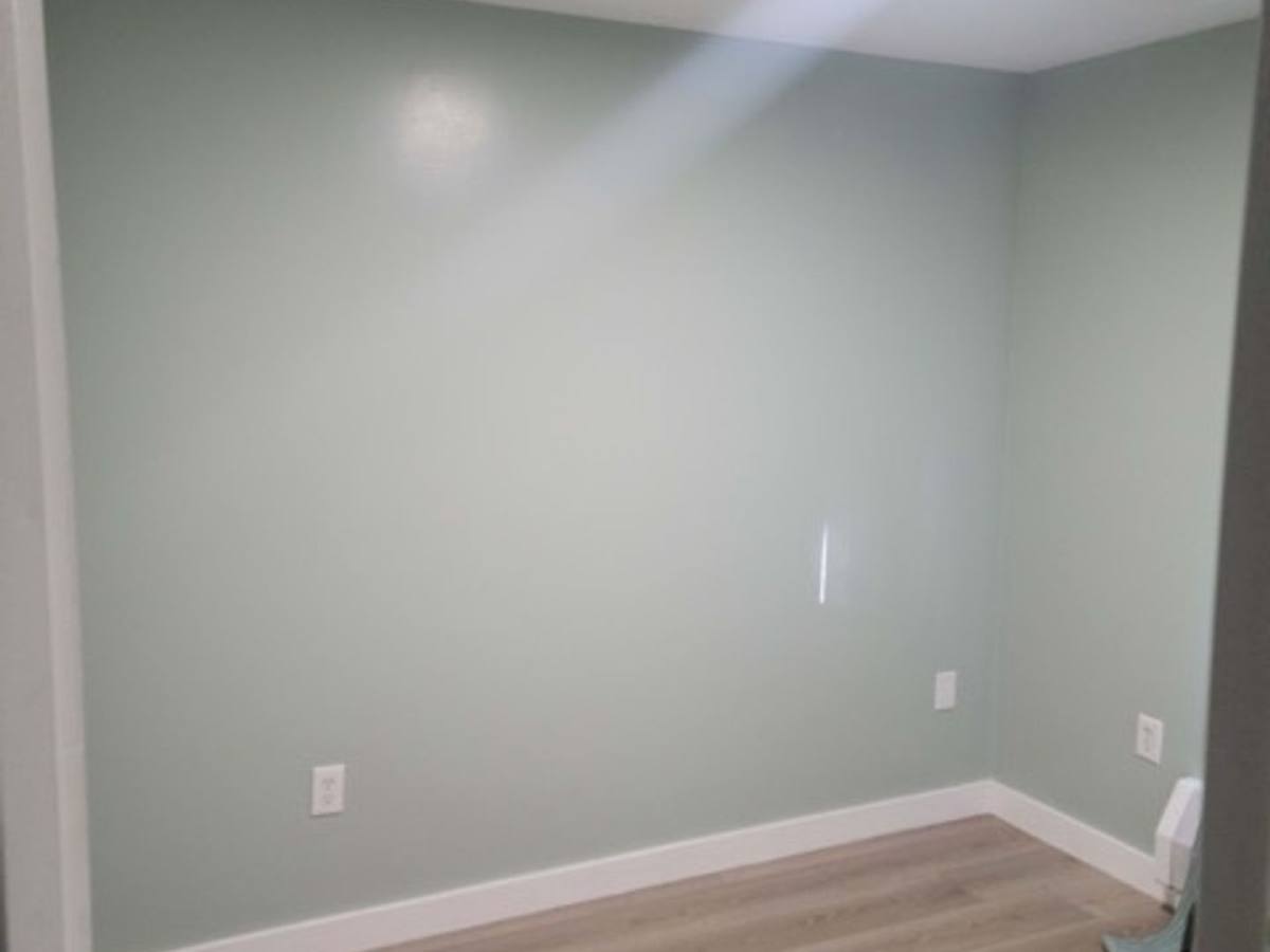 Townhouse for rent at 190 Dwight St, Jersey City, NJ 07305