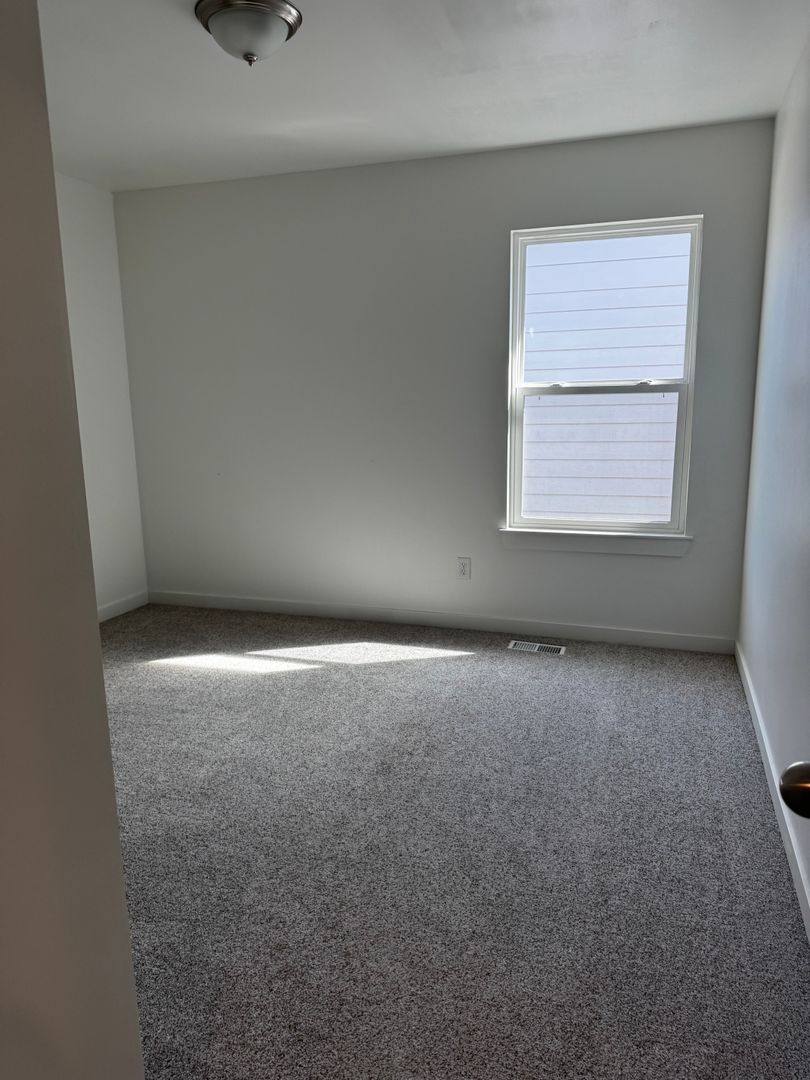 Apartment for rent at 225-229 W 3rd St, Valley Center, KS 67147