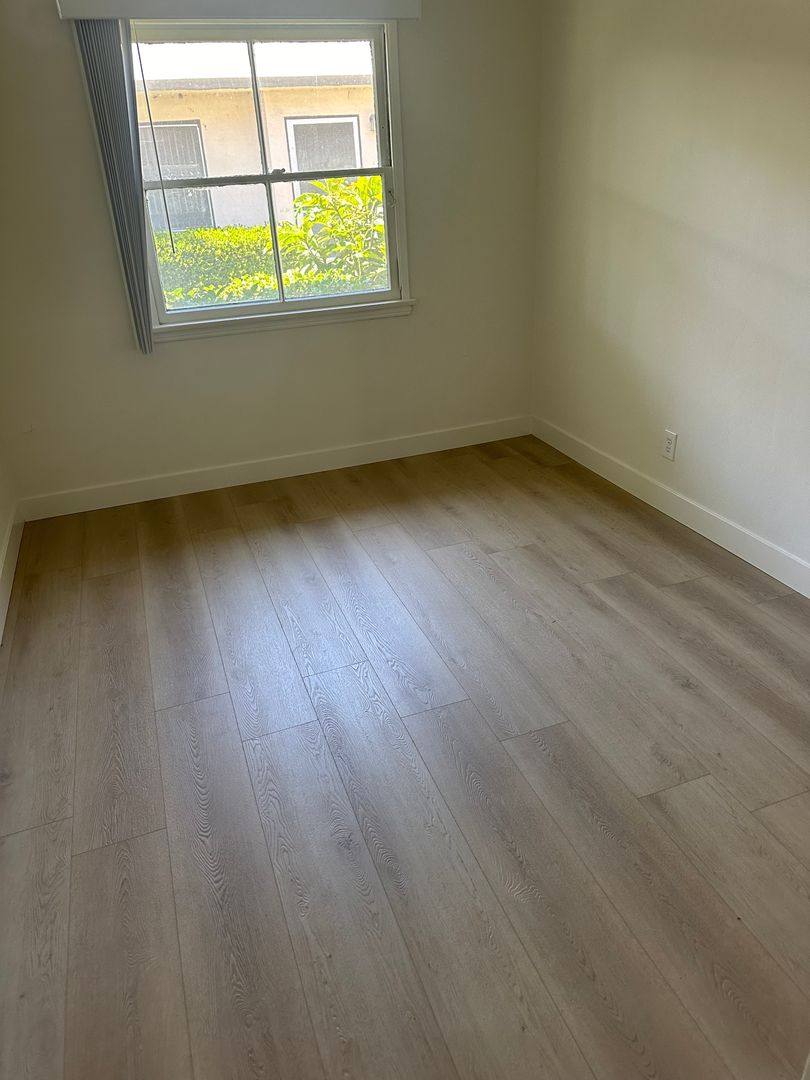 Apartment for rent at 3714 - 20 Jasmine Ave, Los Angeles, CA 90034