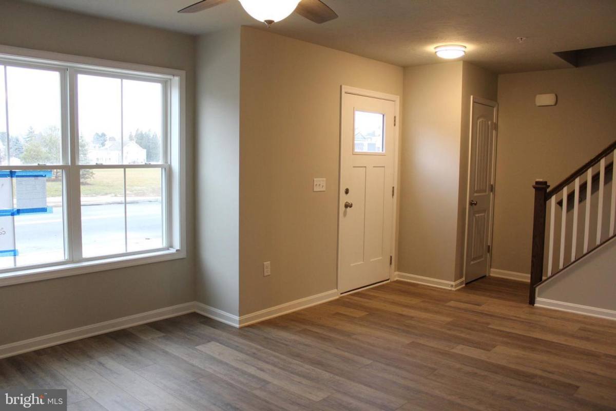 Townhouse for rent at 644 N College St, Carlisle, PA 17013