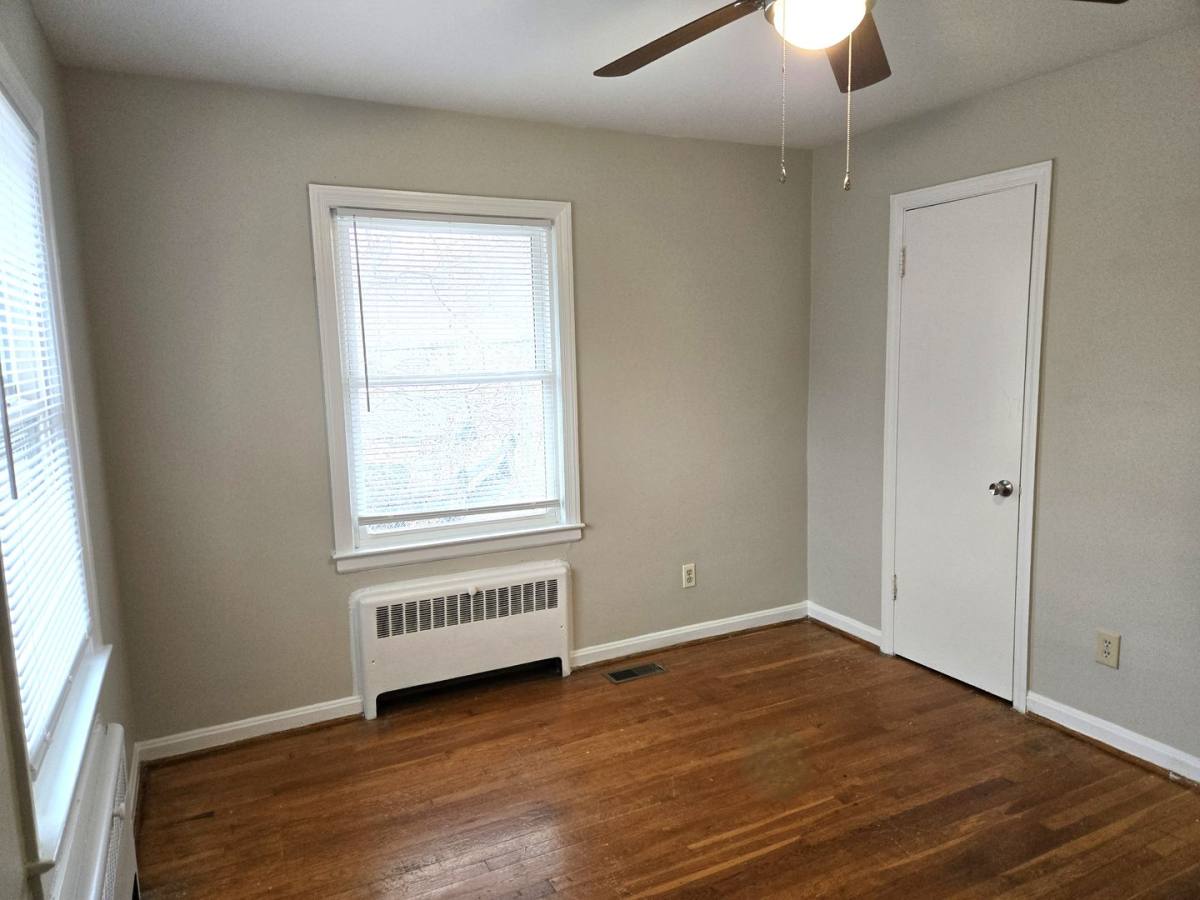 House for rent at 401 Springhill Dr, Lexington, KY 40503