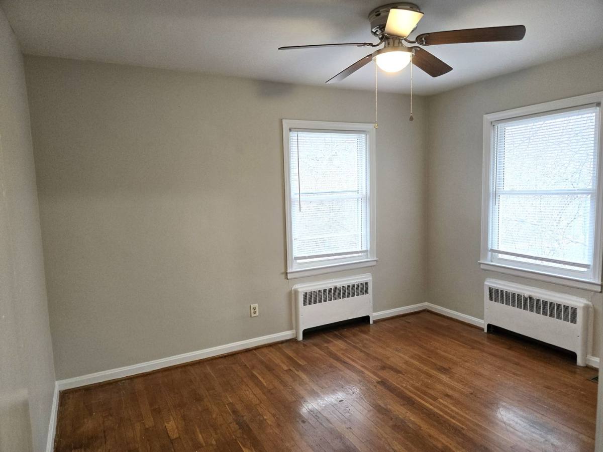 House for rent at 401 Springhill Dr, Lexington, KY 40503