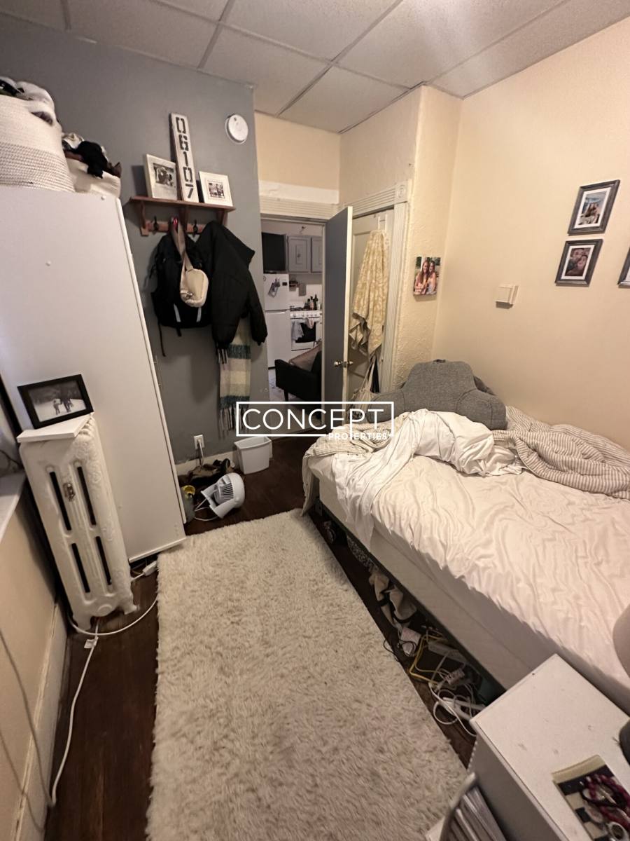 Apartment for rent at 9 Myrtle St #4CP, Boston, MA 02114
