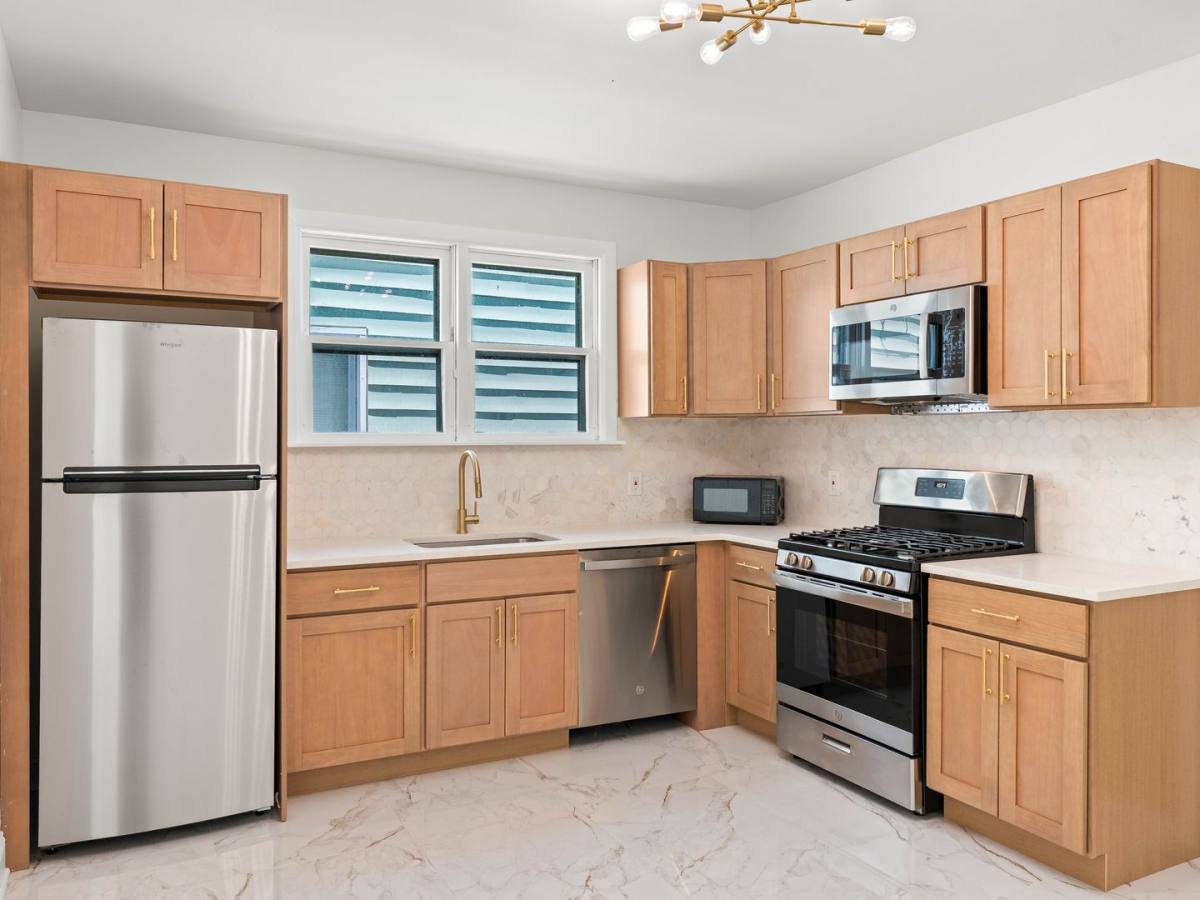 House for rent at 509 N 2nd St, Millville, NJ 08332