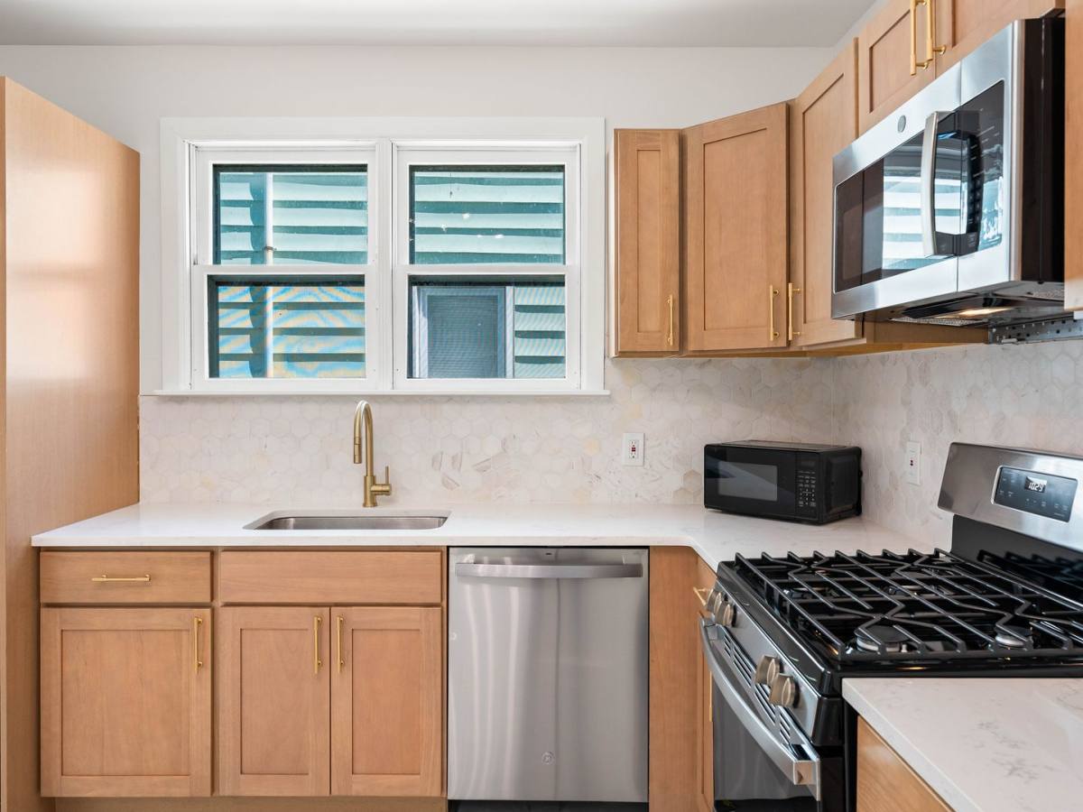 House for rent at 509 N 2nd St, Millville, NJ 08332