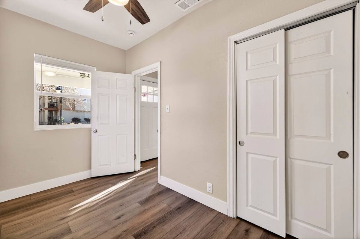Apartment for rent at 1128 W 5th St, Chico, CA 95928