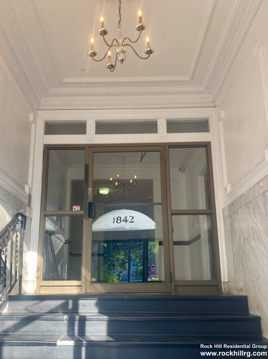 Apartment for rent at 1842 Commonwealth Ave #4, Brighton, MA 02135