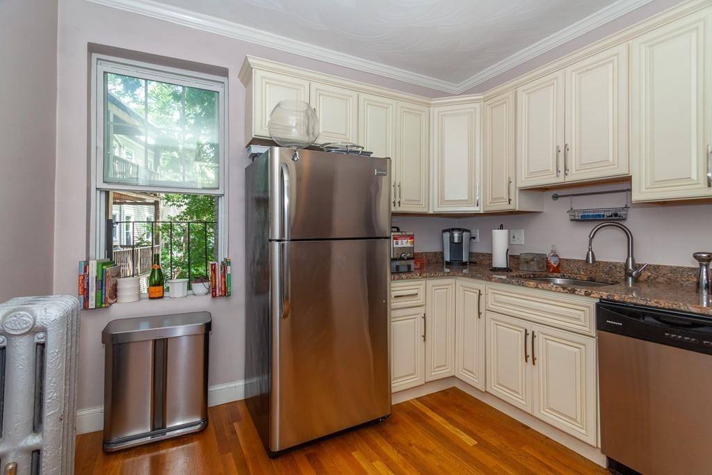 Apartment for rent at 1746 Commonwealth Ave #4, Brighton, MA 02135