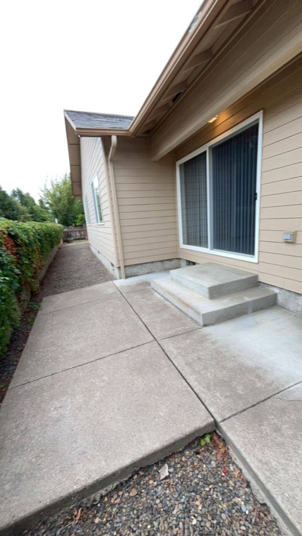 Townhouse for rent at 5236 SW Technology Loop, Corvallis, OR 97333