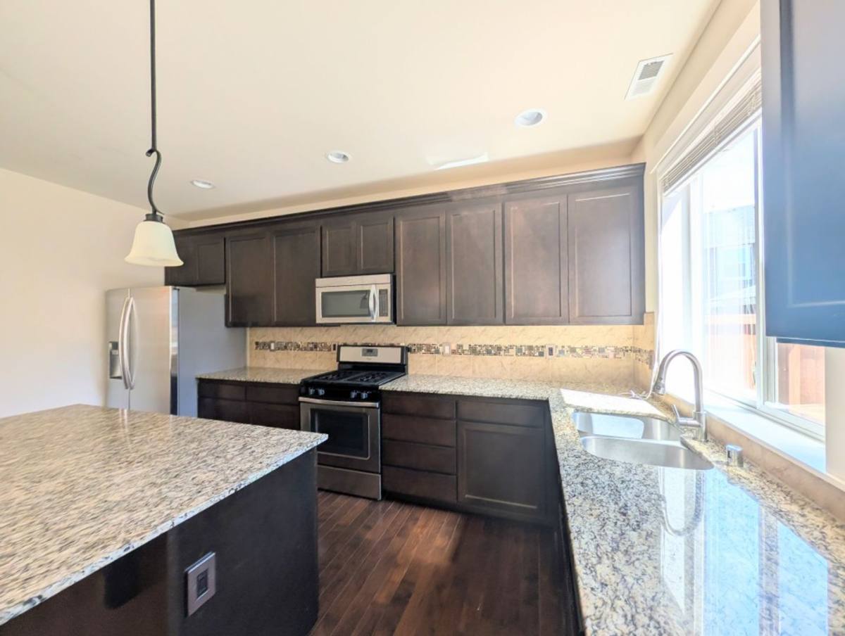 House for rent at 1830 145th St SW, Lynnwood, WA 98087