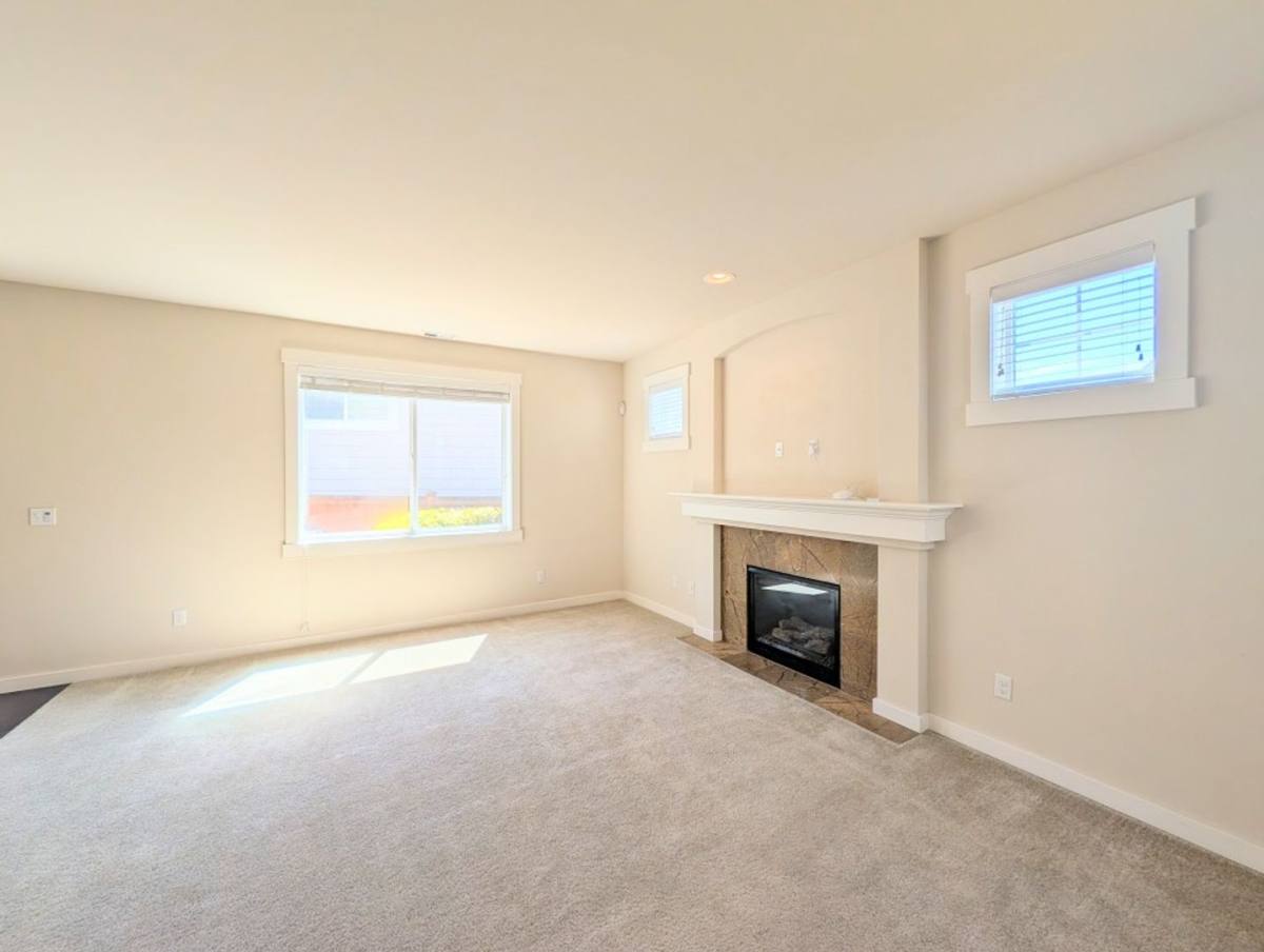 House for rent at 1830 145th St SW, Lynnwood, WA 98087