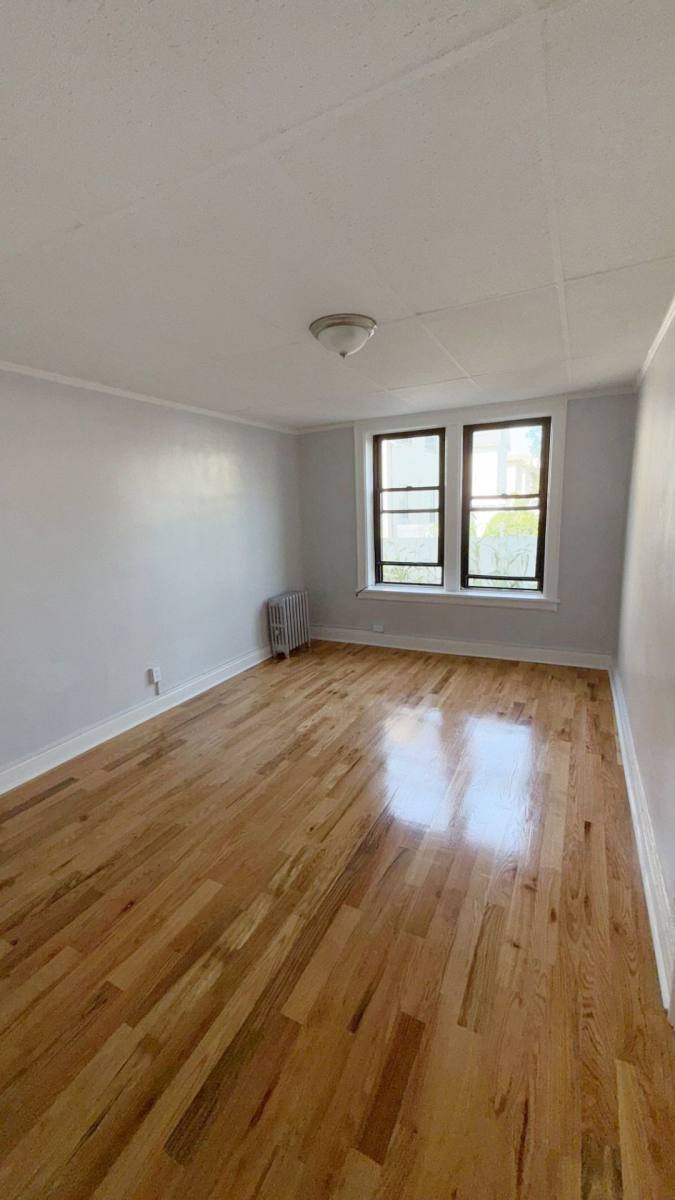Apartment for rent at 264 Hillside Ave, Palisades Park, NJ 07650