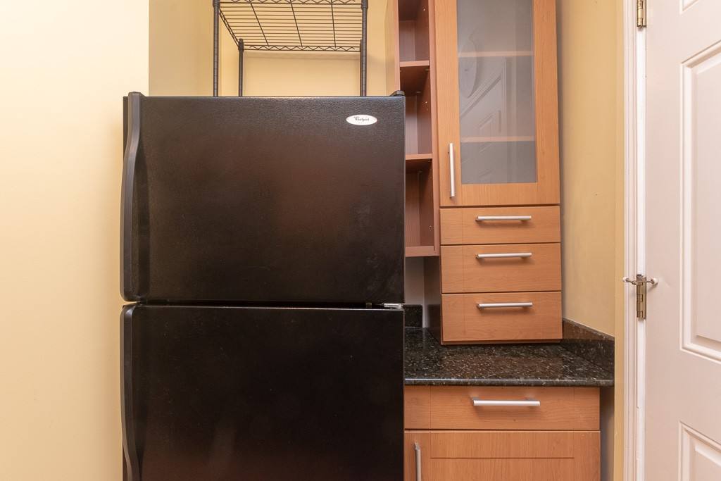 Condo for rent at 3103 Lawrence #4, Chicago, IL 60625