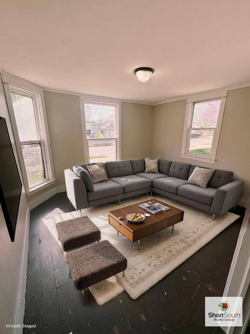 House for rent at 614 Neland Ave SE, Grand Rapids, MI 49506