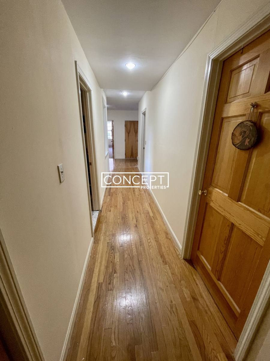 Apartment for rent at 1406 Beacon St #2CP, Brookline, MA 02446