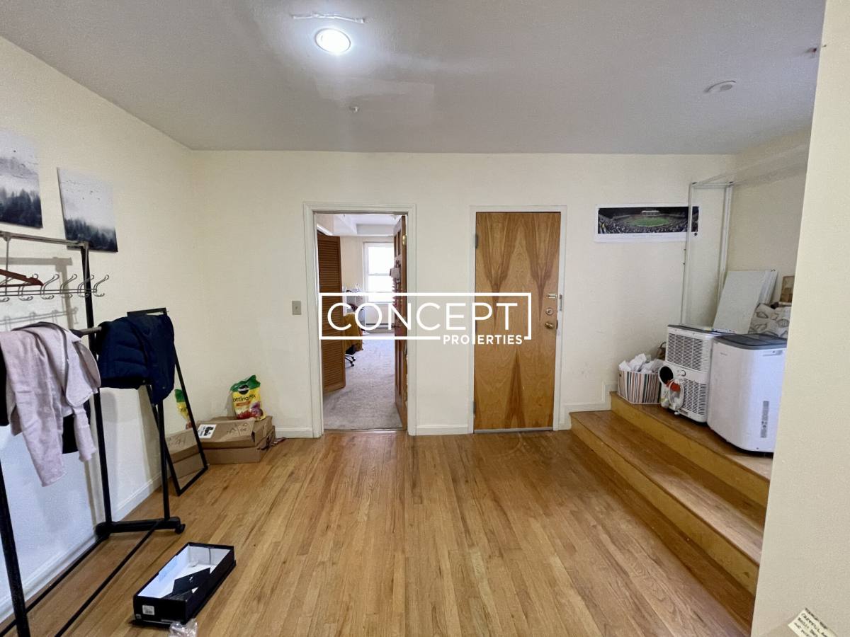 Apartment for rent at 1406 Beacon St #2CP, Brookline, MA 02446