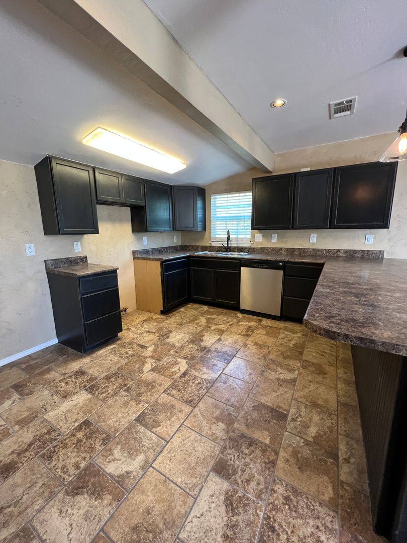 House for rent at 4108 S Washington, Amarillo, TX 79110