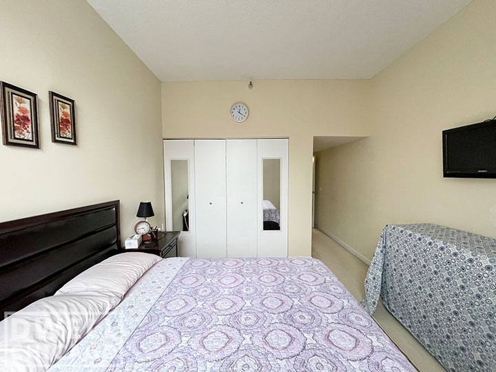Apartment for rent at 200 N Dearborn #2701, Chicago, IL 60601