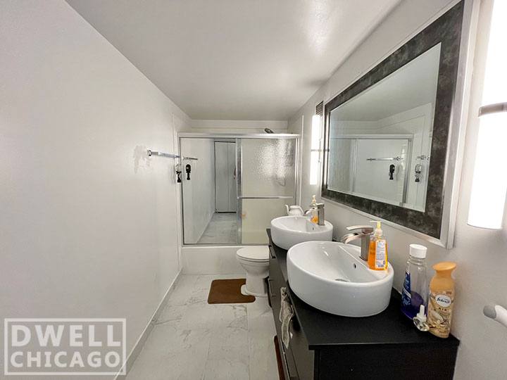 Apartment for rent at 200 N Dearborn #2701, Chicago, IL 60601