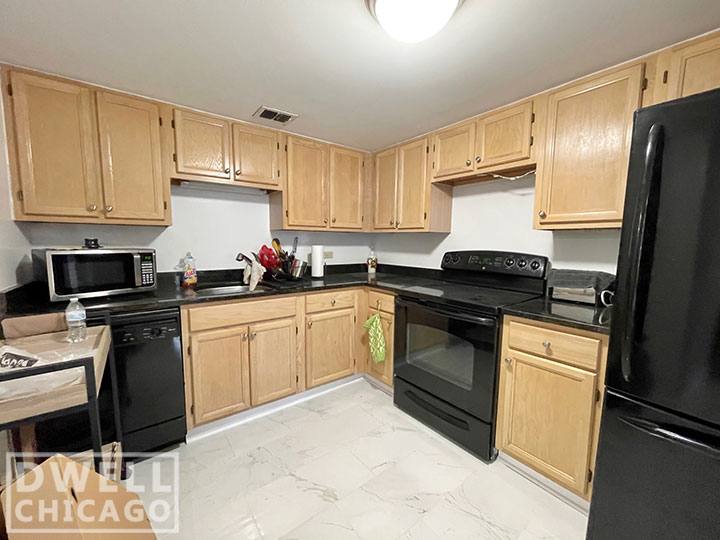 Apartment for rent at 200 N Dearborn #2701, Chicago, IL 60601